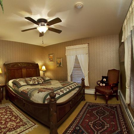 The Historic Elk Mountain Hotel Ruang foto